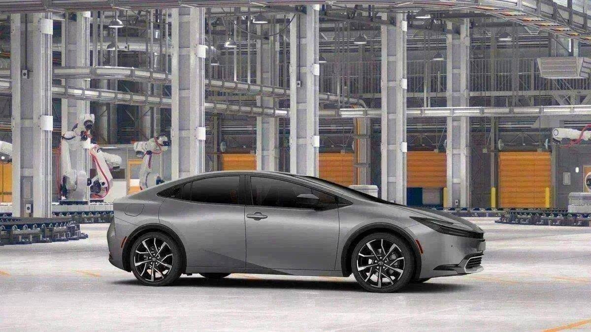 New 2027 Toyota Prius Plug-In Hybrid FWD image 79