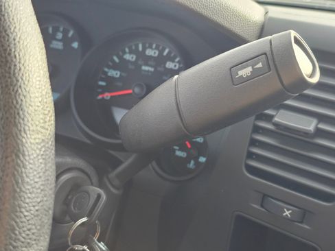 Used 2009 Chevrolet Silverado 1500 W/T image 28