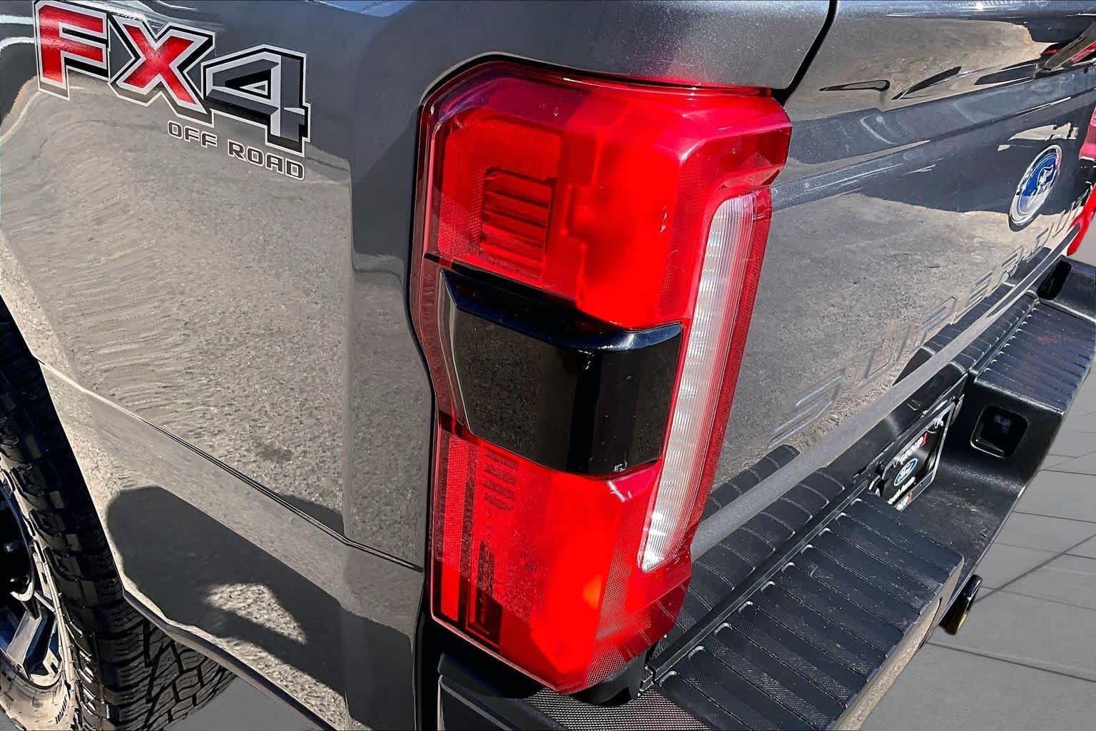 Used 2024 Ford F250 XLT w/ XLT Premium Package AWD/4WD image 28