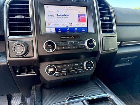 Certified 2020 Ford Expedition Max Limited w/ Equipment Group 303A AWD/4WD image 25