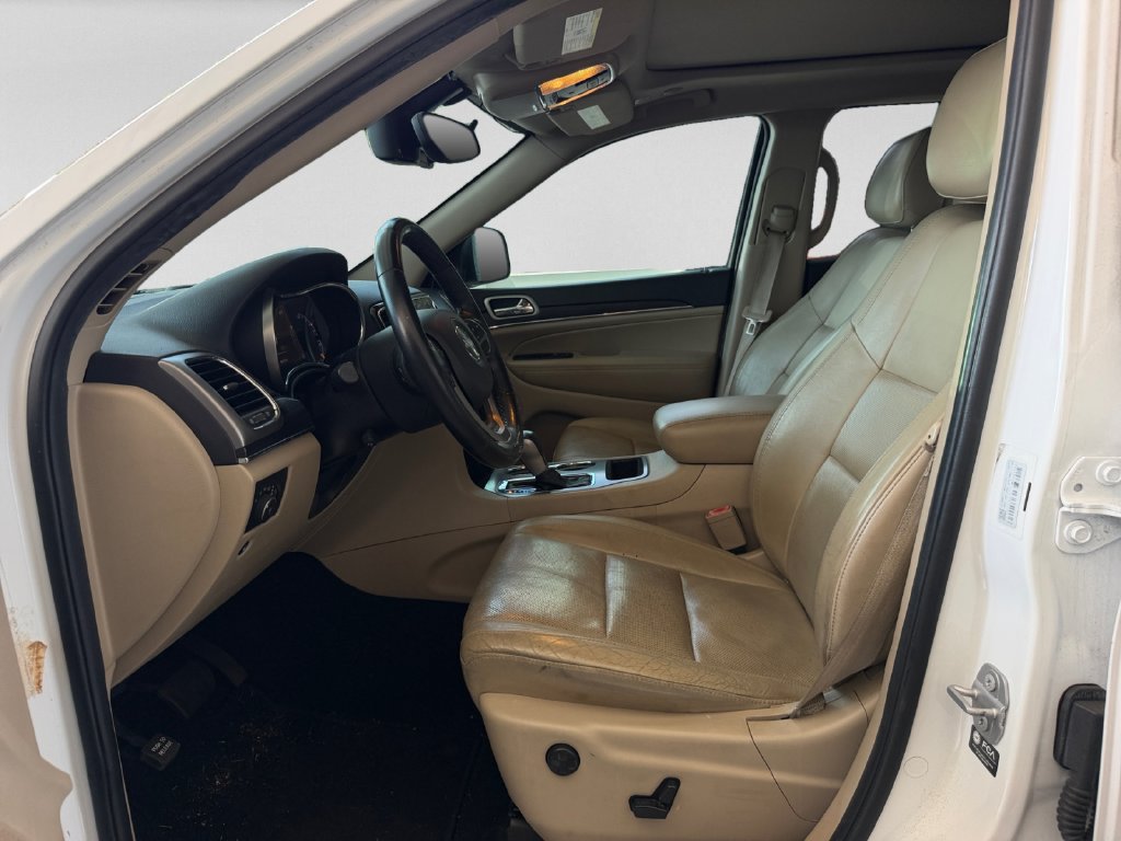 Used 2021 Jeep Grand Cherokee Limited w/ Luxury Group II RWD image 22