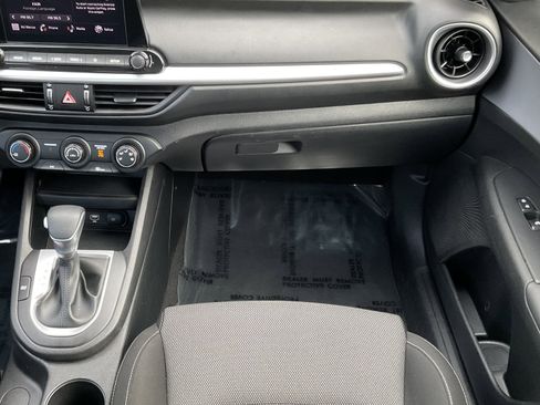 Used 2024 Kia Forte LXS image 21