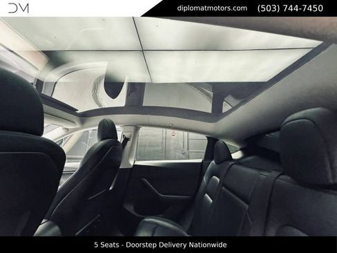 Used 2021 Tesla Model Y Long Range AWD/4WD image 28