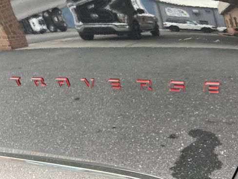 Used 2020 Chevrolet Traverse Premier w/ Redline Edition image 10