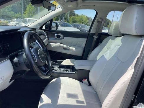 Certified 2022 Kia Sorento SX FWD image 26