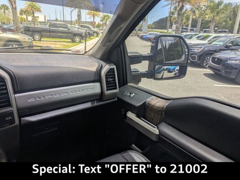 Used 2019 Ford F250 Lariat w/ Lariat Ultimate Package AWD/4WD image 17