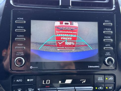 Used 2022 Toyota Prius LE AWD/4WD image 36