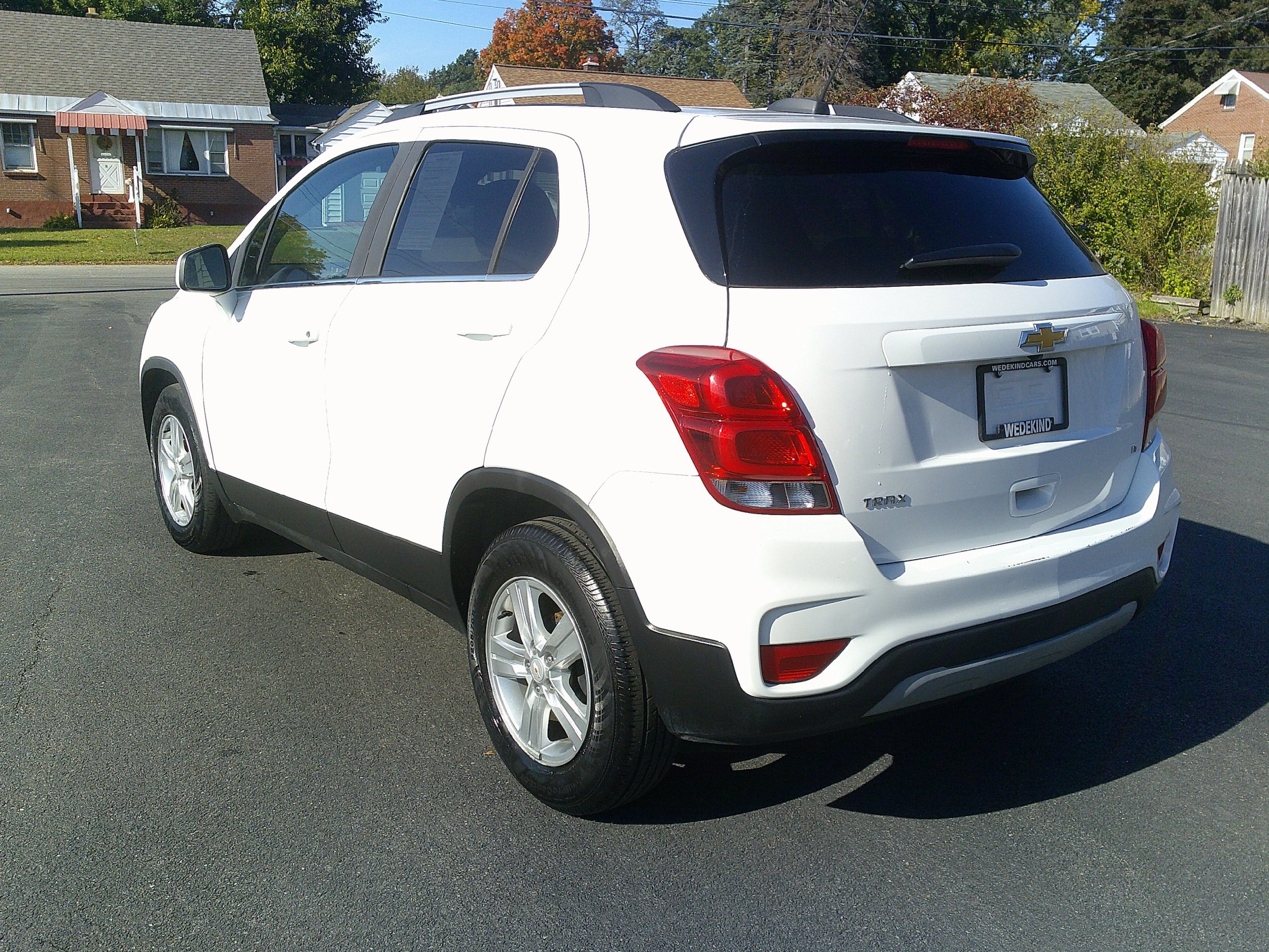 Used 2020 Chevrolet Trax LT FWD image 10