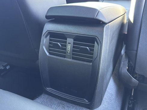 Used 2024 BMW 230i Coupe image 26