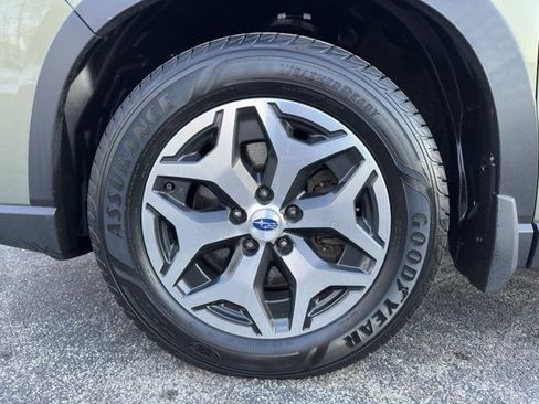 Used 2019 Subaru Forester Premium image 33