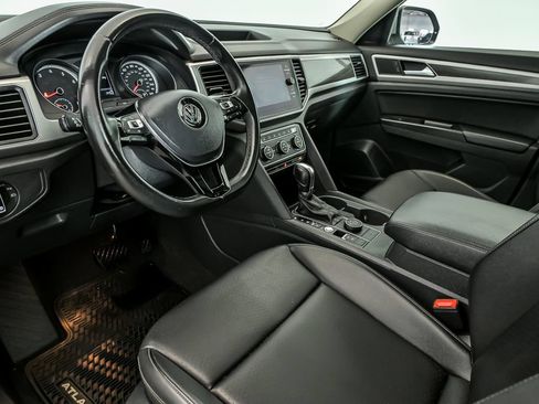 Used 2019 Volkswagen Atlas SE w/ Panoramic Sunroof Package AWD/4WD image 11