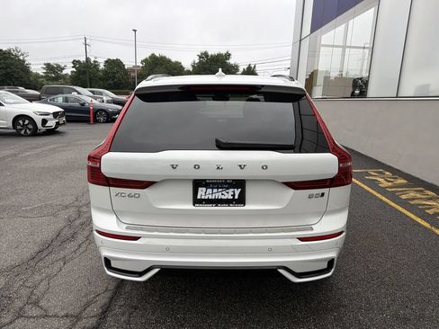 Certified 2024 Volvo XC60 B5 Plus w/ Protection Package Premier AWD/4WD image 7