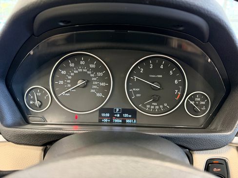 Used 2016 BMW 320i Sedan image 30