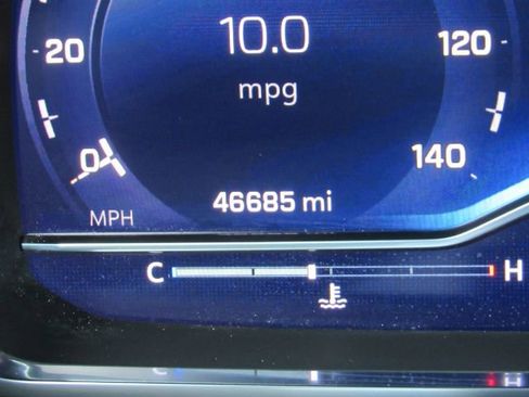 Used 2024 Chevrolet Tahoe Premier image 48