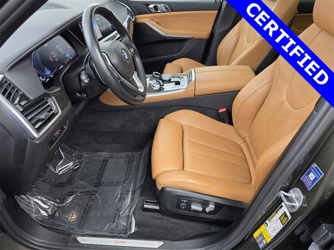 Used 2022 BMW X5 xDrive45e w/ Premium Package image 9