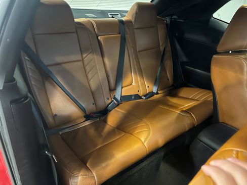 Used 2015 Dodge Challenger SRT Hellcat RWD image 31