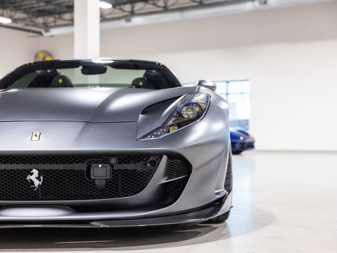 Used 2023 Ferrari 812 GTS image 24