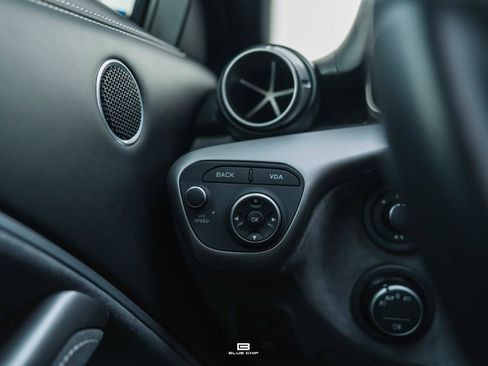 Used 2017 Ferrari F12 Berlinetta image 34