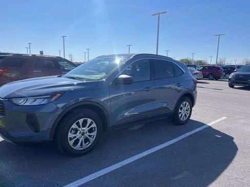 Used 2024 Ford Escape Active w/ Tech Pack #1 image 2