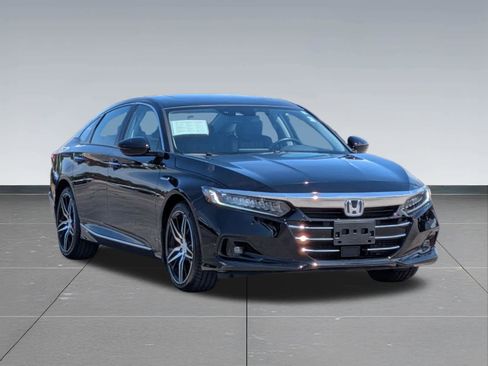 Used 2021 Honda Accord Touring image 7