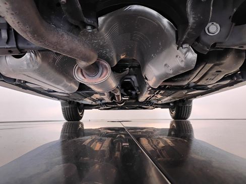 Used 2019 Nissan Rogue SV image 84