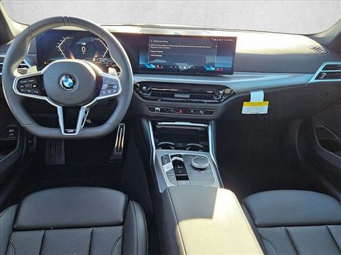 Used 2026 BMW 330i Sedan w/ M Sport Package image 15