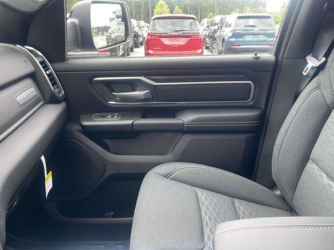 New 2026 RAM 1500 Big Horn AWD/4WD image 21