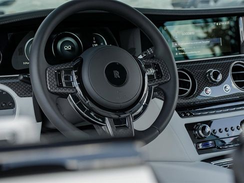 New 2025 Rolls-Royce Spectre Black Badge image 19