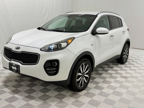 Used 2017 Kia Sportage EX image 5