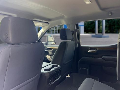 Used 2022 Chevrolet Silverado 1500 RST w/ Convenience Package II AWD/4WD image 29