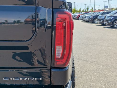 Used 2021 GMC Sierra 1500 Denali w/ Denali Ultimate Package AWD/4WD image 50