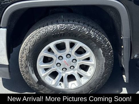 Certified 2019 GMC Sierra 1500 SLE w/ SLE Value Package AWD/4WD image 29