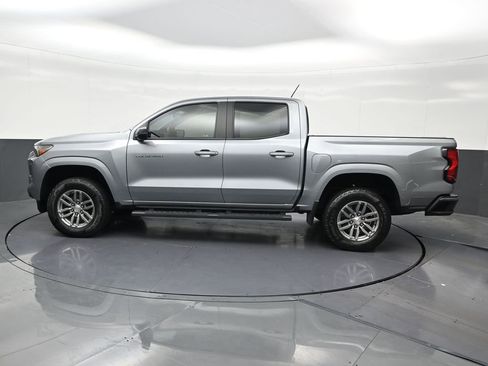 Used 2024 Chevrolet Colorado LT w/ LT Convenience Package RWD image 2