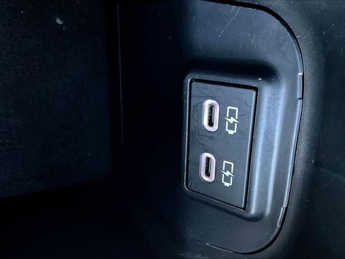 Used 2024 Toyota RAV4 LE image 35