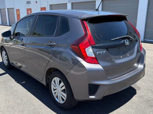 Used 2017 Honda Fit LX image 3