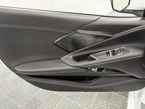 Used 2024 Chevrolet Corvette Stingray Premium Cpe w/ Stealth Interior Trim Package image 11