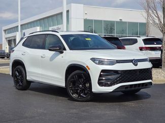 Certified 2025 Volkswagen Tiguan SE R-Line AWD/4WD video 2