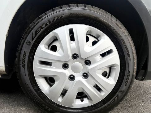 Used 2017 Mercedes-Benz Metris image 36