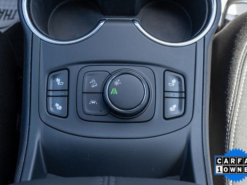 Used 2023 GMC Terrain SLE w/ Driver Convenience Package FWD image 23