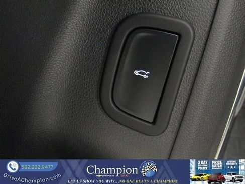 Certified 2026 GMC Acadia Denali w/ Super Cruise Package FWD image 26