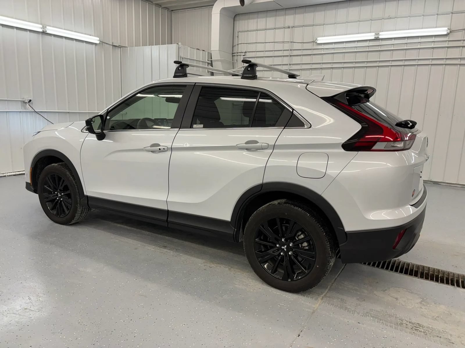 Used 2024 Mitsubishi Eclipse Cross LE AWD/4WD image 7