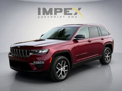Used 2023 Jeep Grand Cherokee Limited w/ Trailer Tow Prep Group (B)