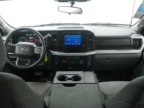 Used 2024 Ford F250 XLT image 15