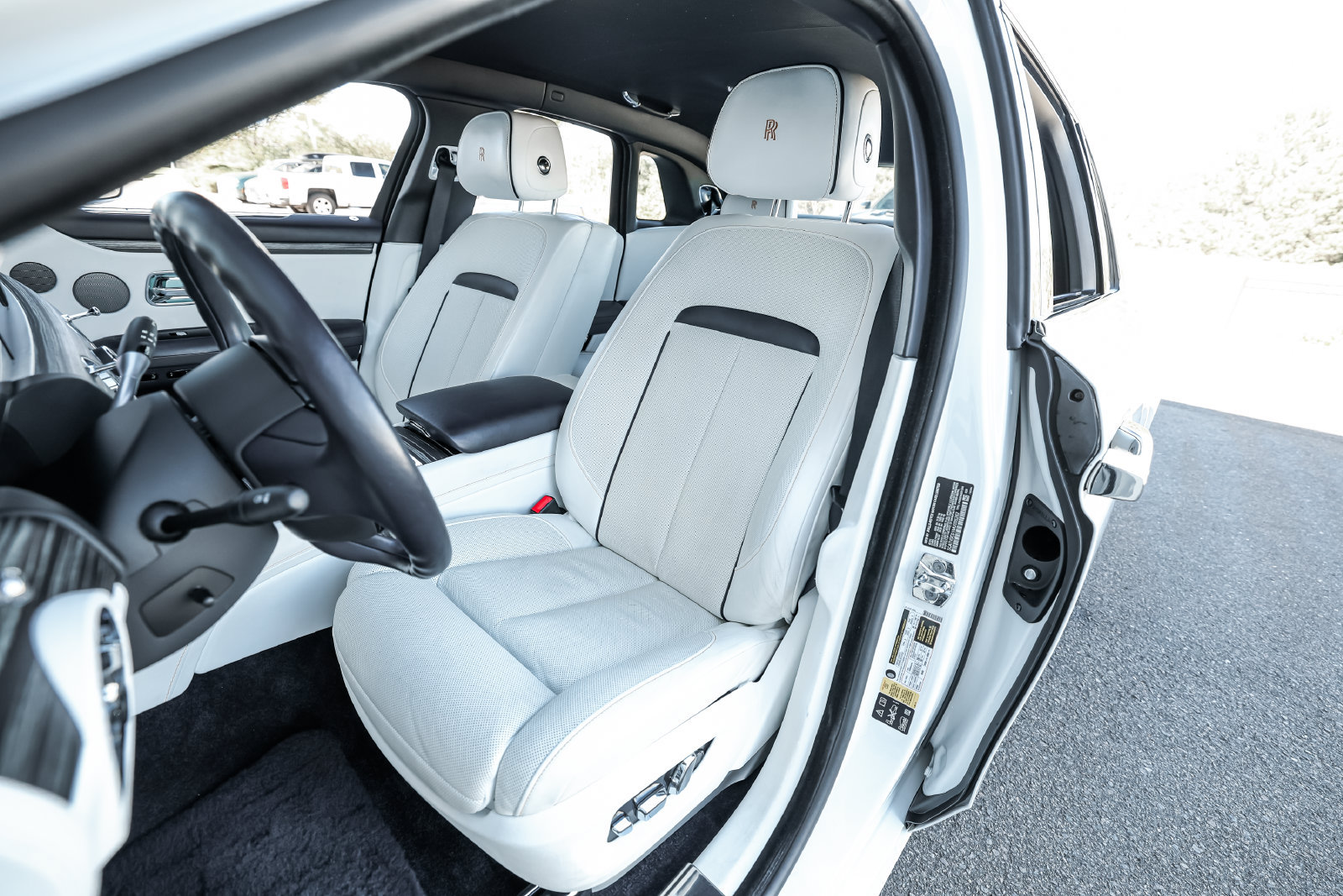 Used 2021 Rolls-Royce Ghost AWD/4WD image 27