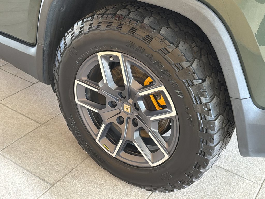Used 2022 Rivian R1T Launch Edition AWD/4WD image 4