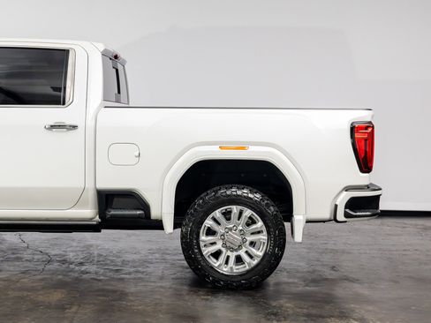 Used 2023 GMC Sierra 2500 Denali w/ Denali Ultimate Package AWD/4WD image 15
