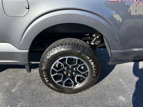 Used 2022 Ford F150 XLT w/ Equipment Group 302A High image 29