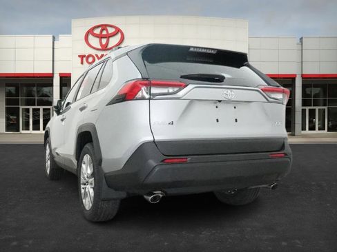 New 2025 Toyota RAV4 XLE Premium image 15