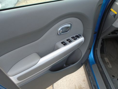 Used 2016 Kia Soul EV + image 17