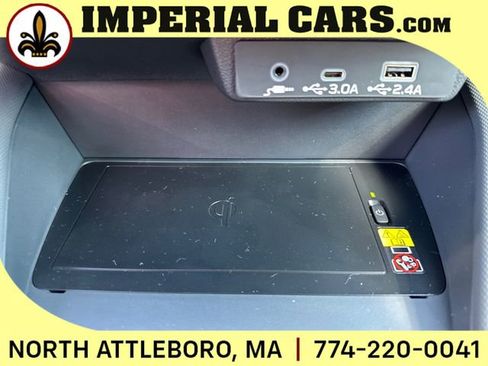 New 2025 Subaru Forester Premium image 31